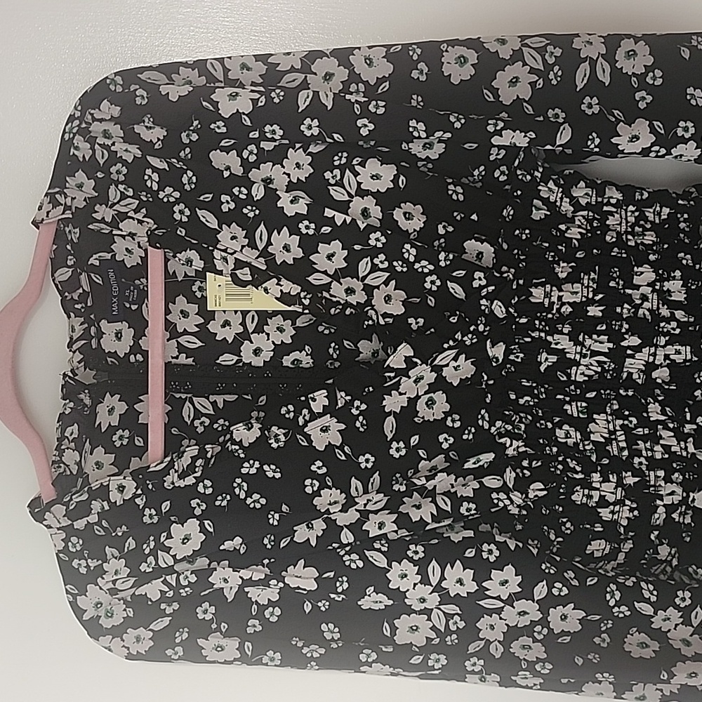 Max Studio floral Jumpsuit